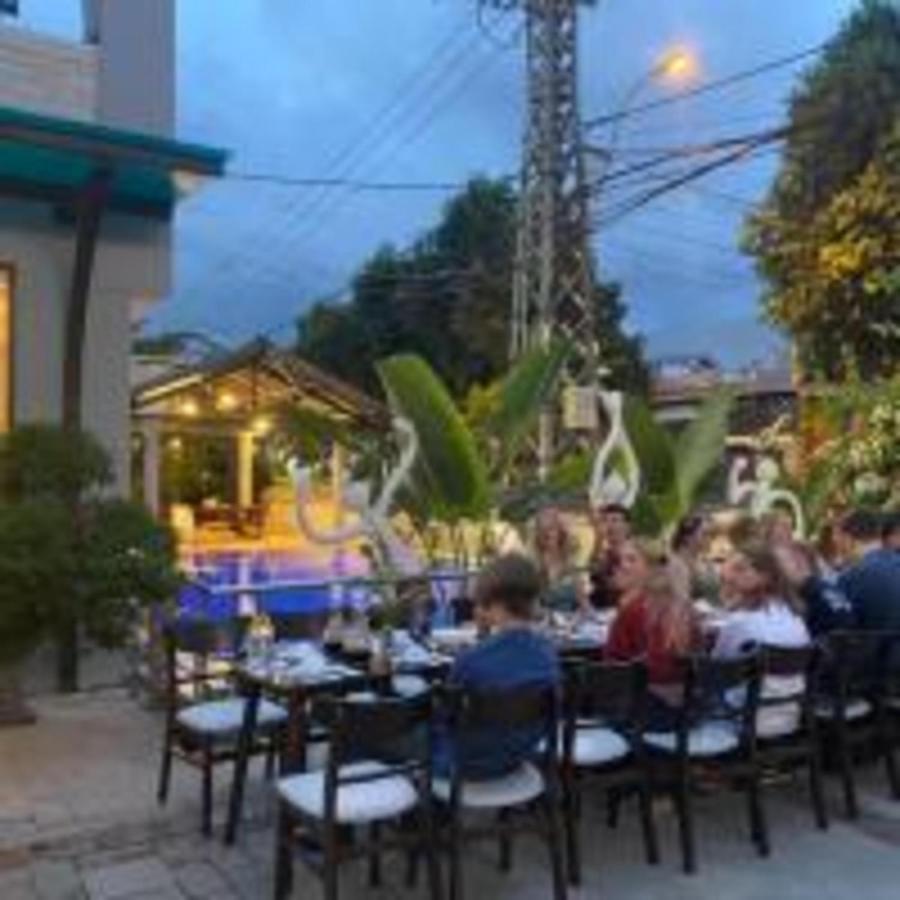 Window Homestay Tỉnh Kontum Eksteriør bilde