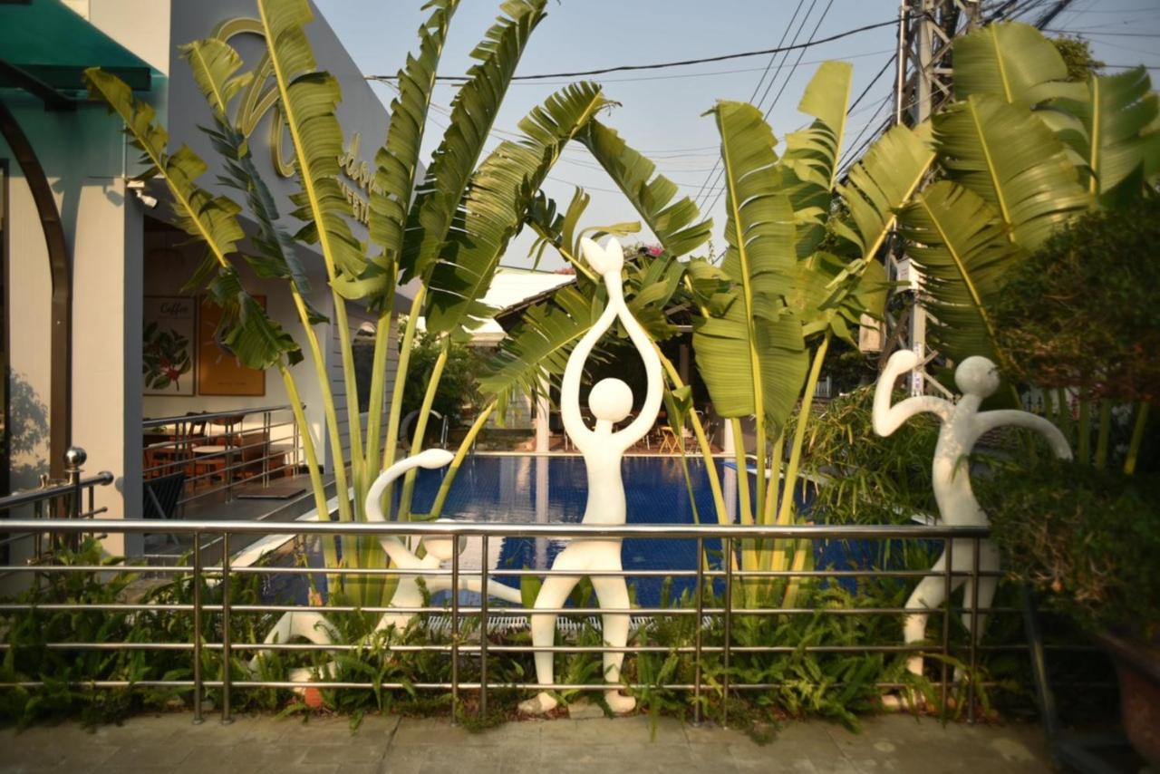 Window Homestay Tỉnh Kontum Eksteriør bilde